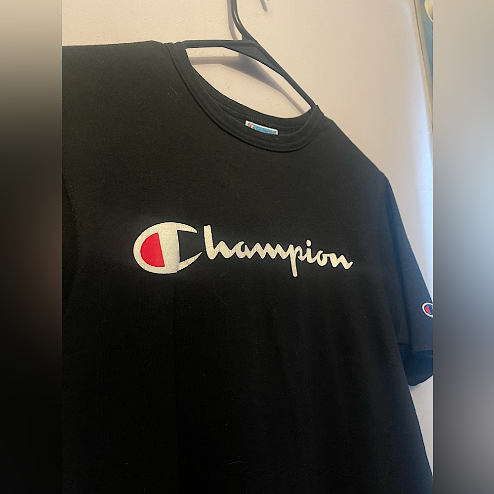 Women’s Size S black Champion top, slightly used & in good condition!